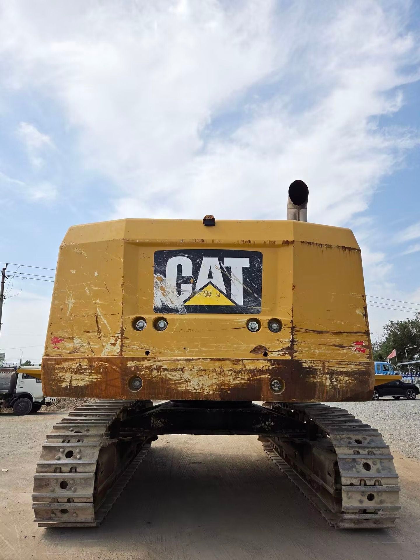 Used CAT 374FL crawler excavator real inventory view 3