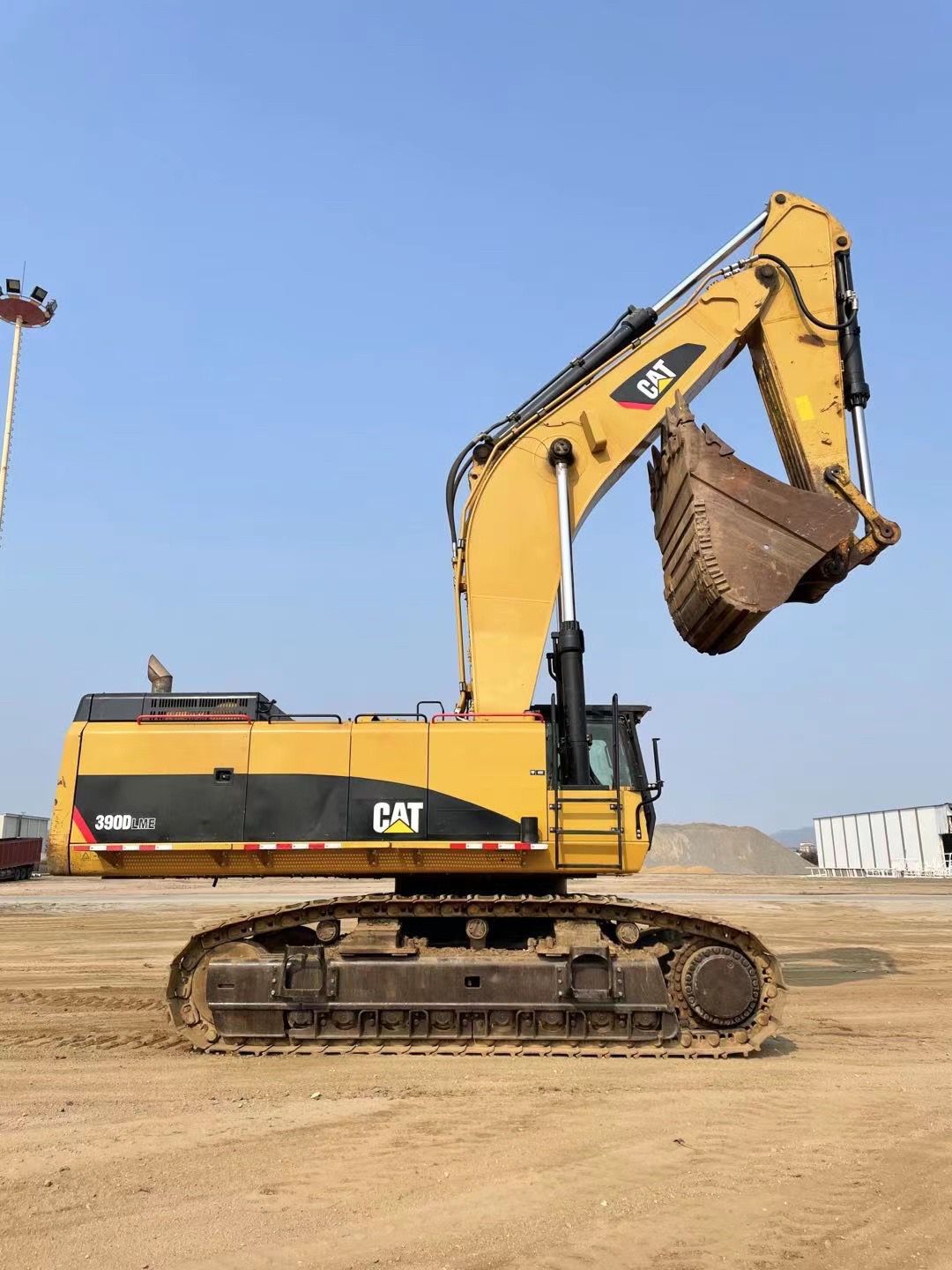 Used CAT 390DLME crawler excavator real inventory view 3