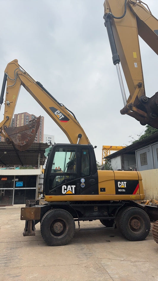 Used CAT M317D2 wheel excavator real inventory view 2
