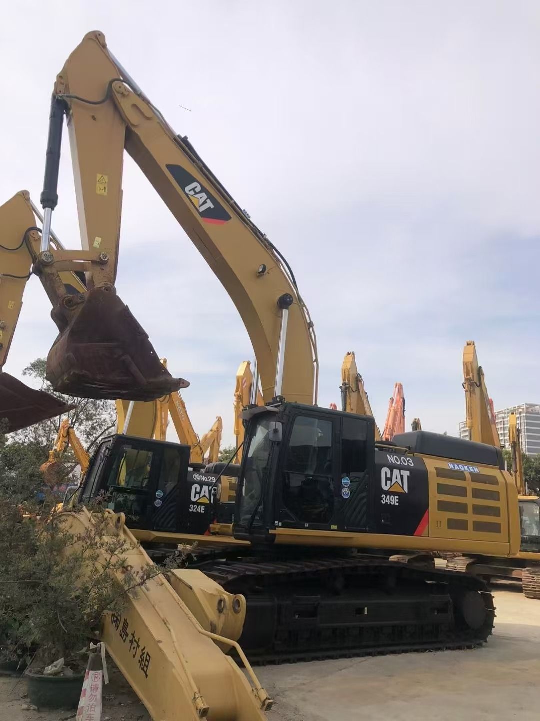 Used CAT 349E Crawler Excavator for Sale - real inventory photo 4