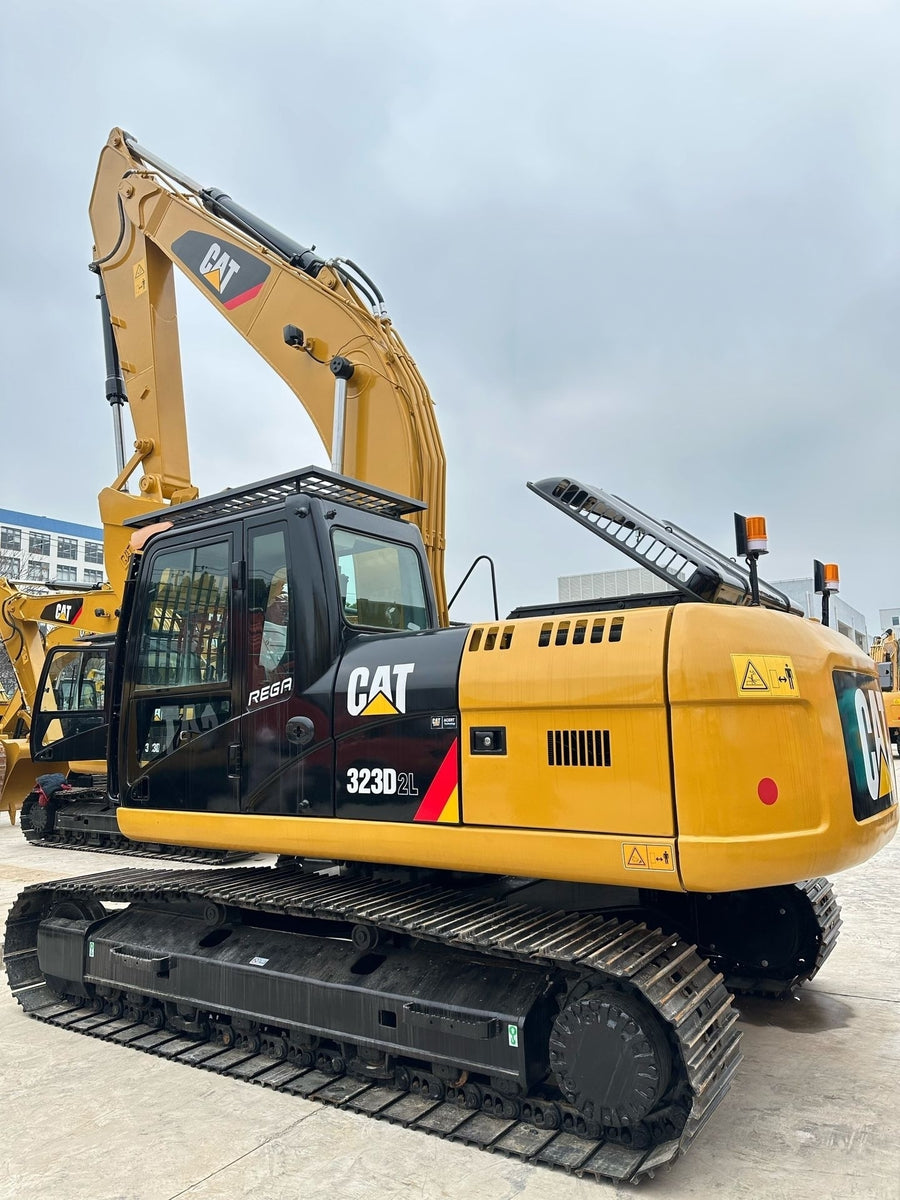 Excavadora de cadenas CAT 323D2L usada en venta | Precio Caterpillar 323D2L foto de detalle 4