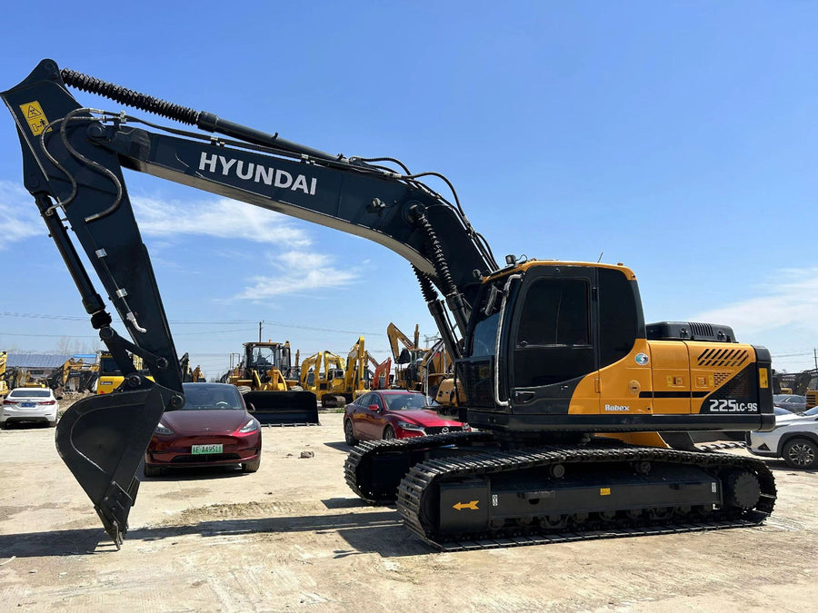 Used HYUNDAI R225LC-9S Crawler Excavator for Sale | HYUNDAI R225LC-9S Price detail photo 2