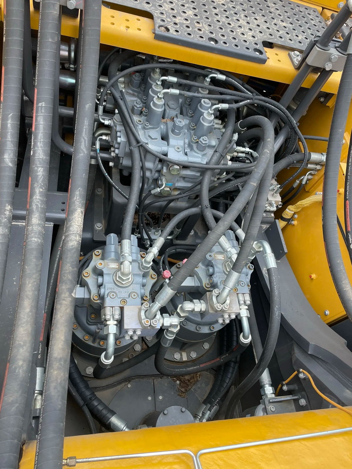 Used XCMG XE700GA crawler excavator real inventory view 6