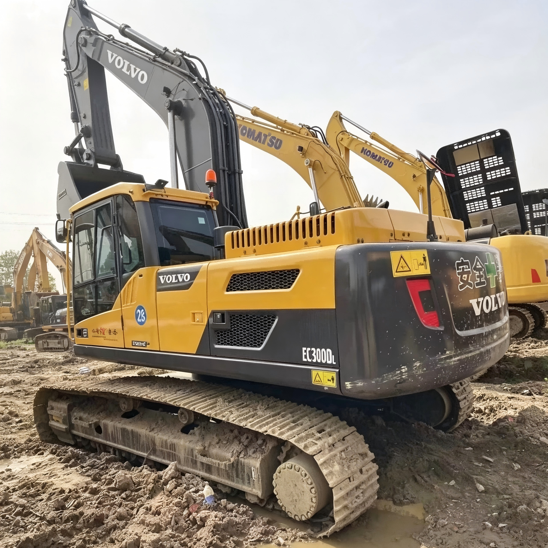 Used Volvo EC300DL Excavator for Sale side view