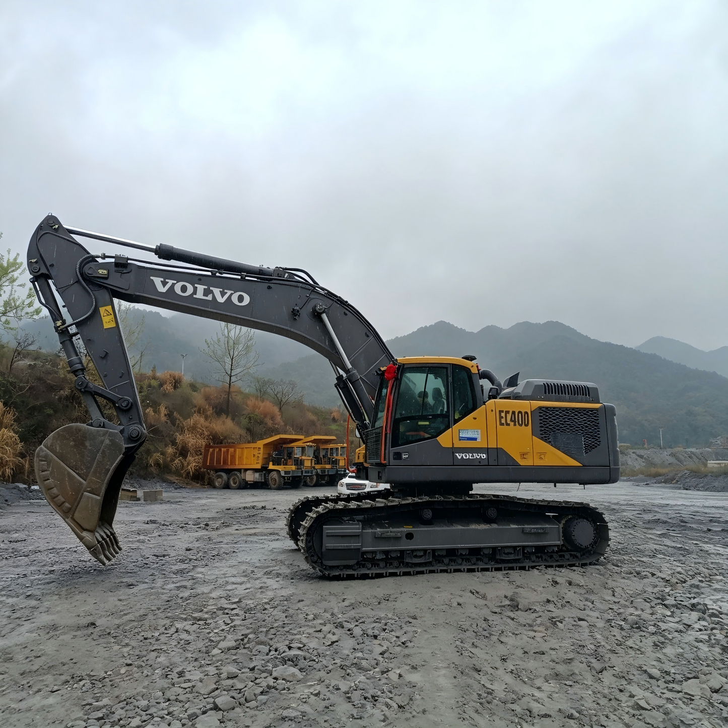 Used Volvo EC400 Excavator for Sale side view