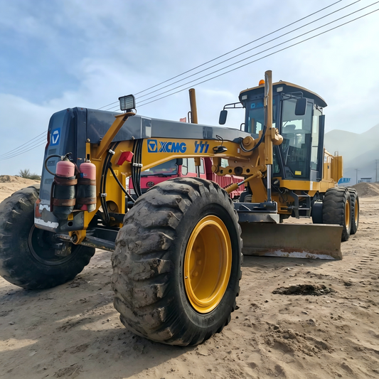 Used XCMG GR2405 Motor Grader for Sale side view