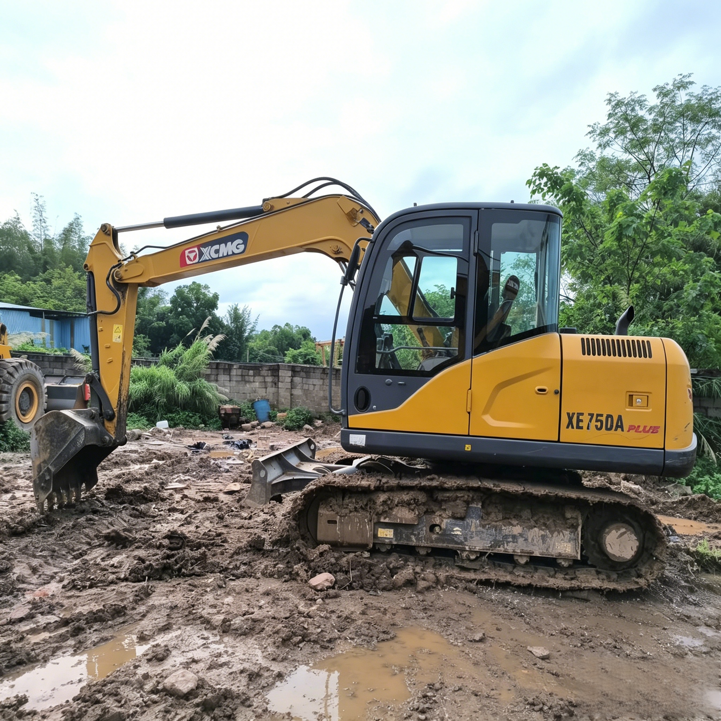 USED XCMG XE75DA