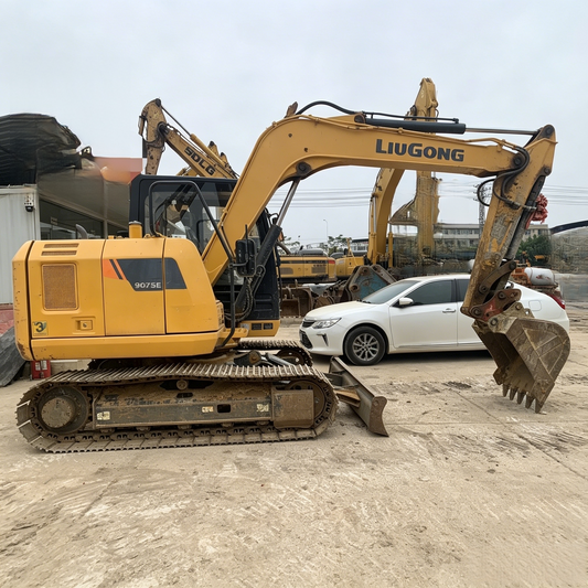 Used Liugong 9075E Excavator for Sale side view