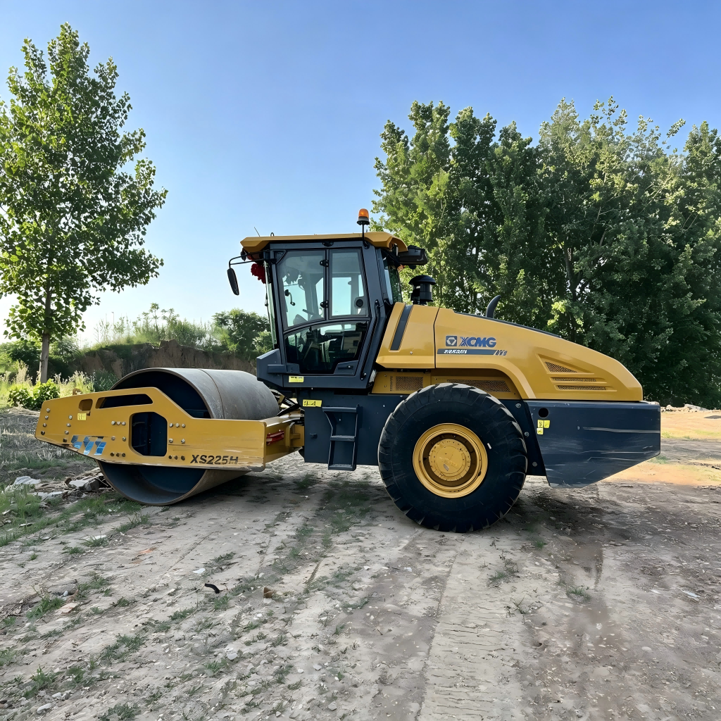 USED XCMG XS225H