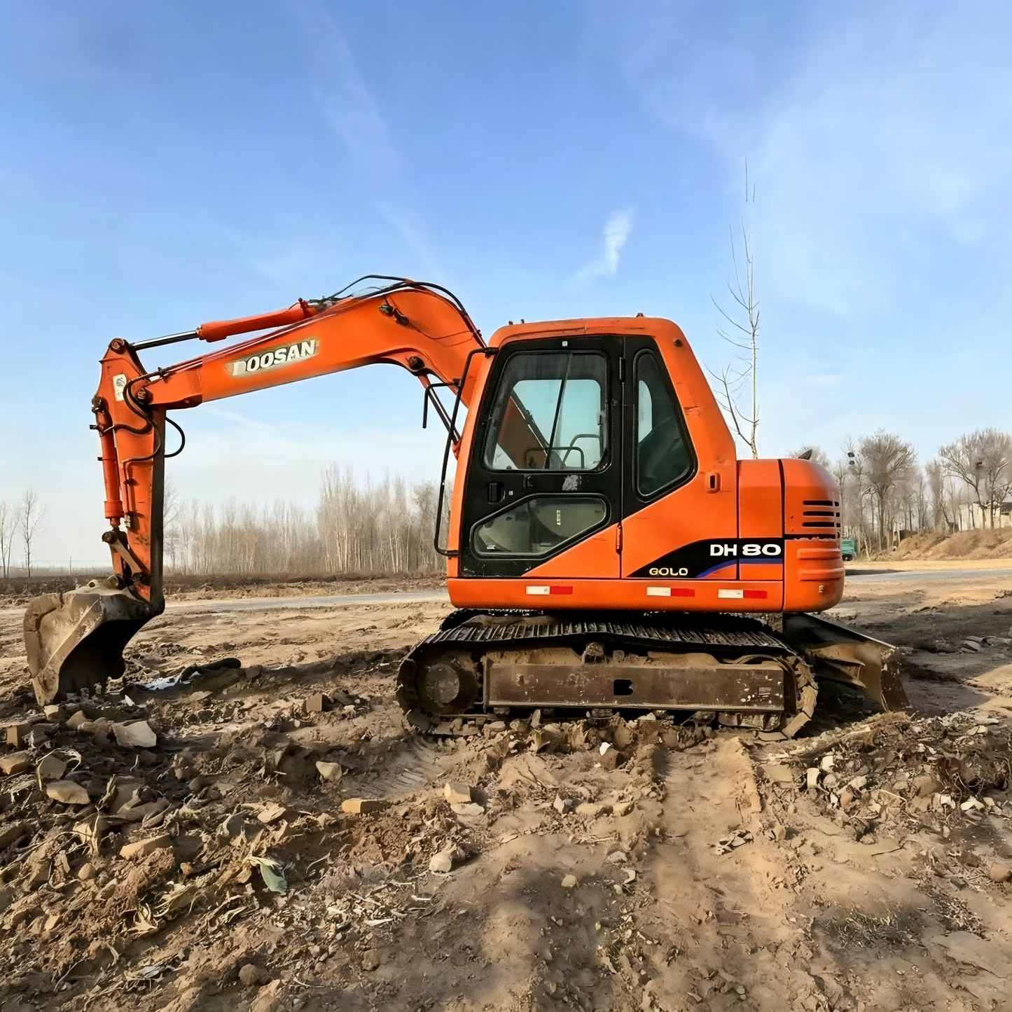 Used Doosan DH80 Excavator for Sale side view