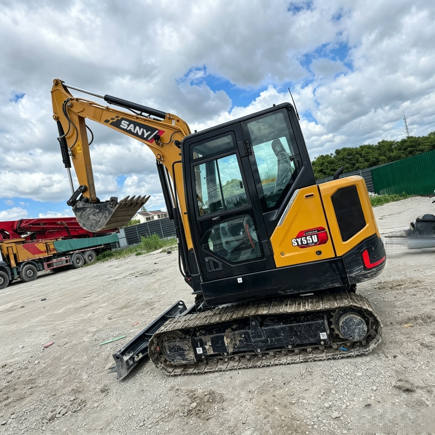 USED SANY 55U