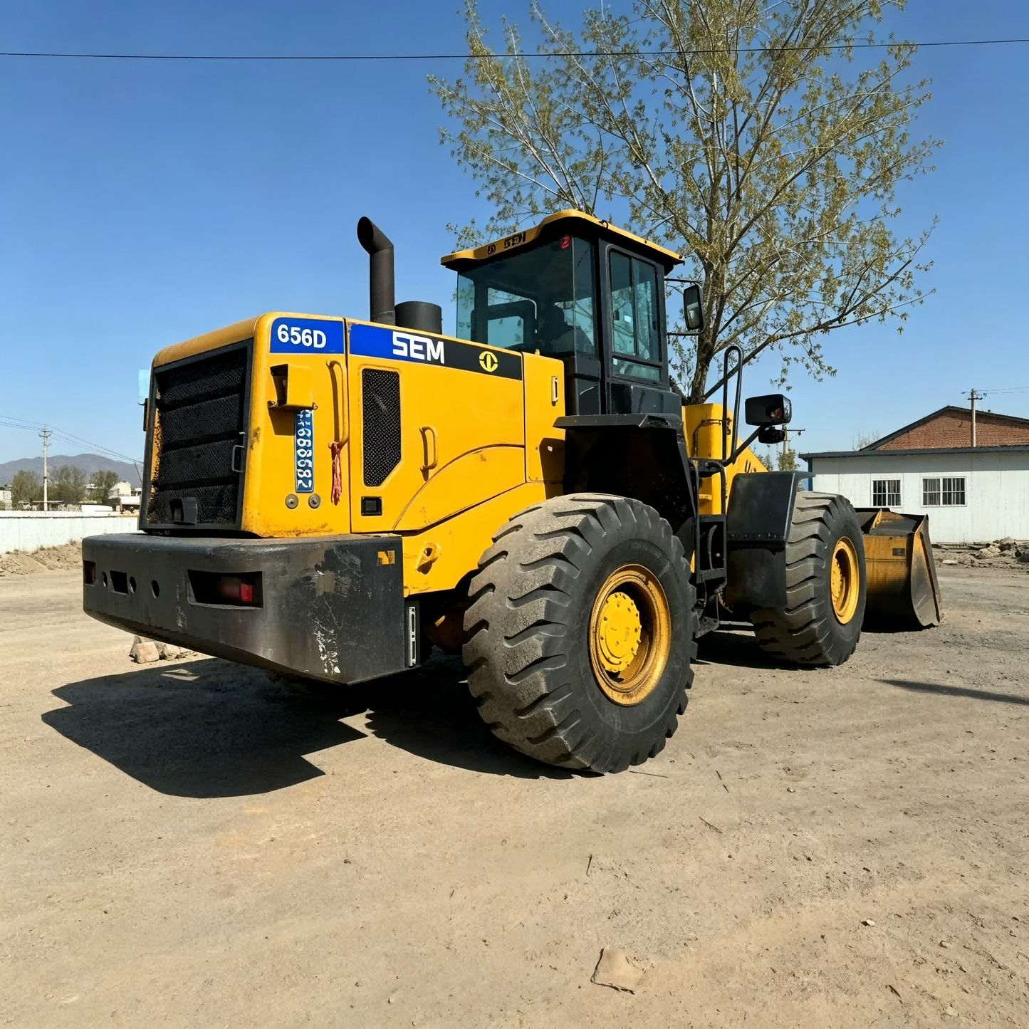 USED SEM 656D