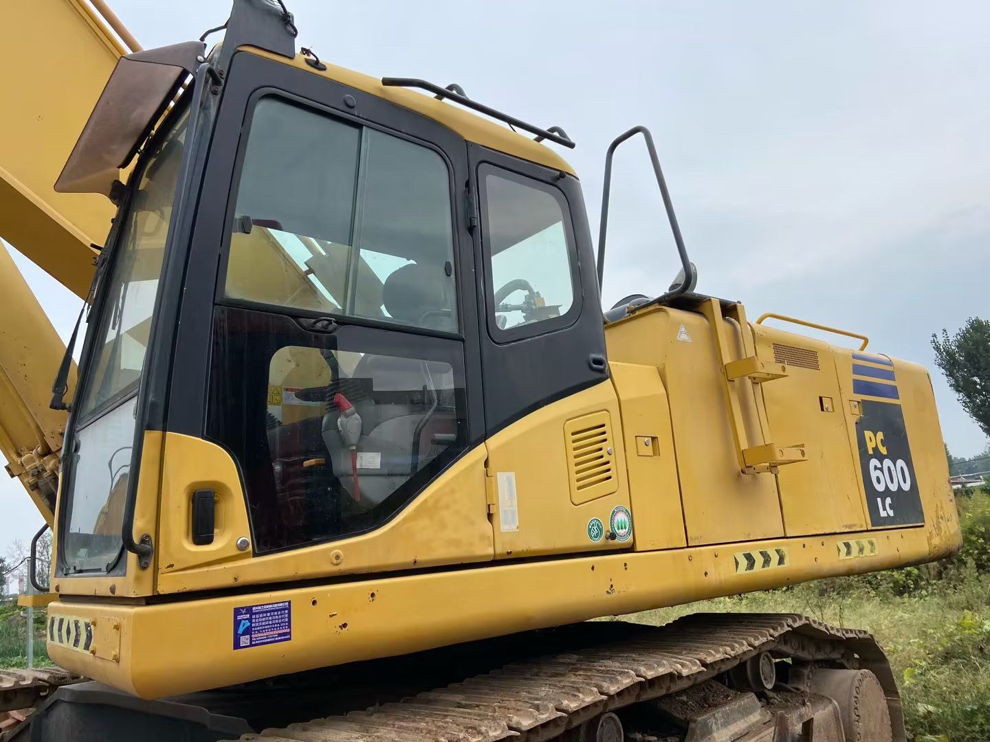 Used Komatsu PC600 Excavator for Sale detail view