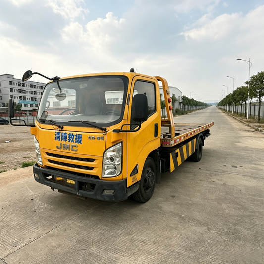 Used JMC KAIRUI FLATBED Road Wrecker Truck for Sale side view