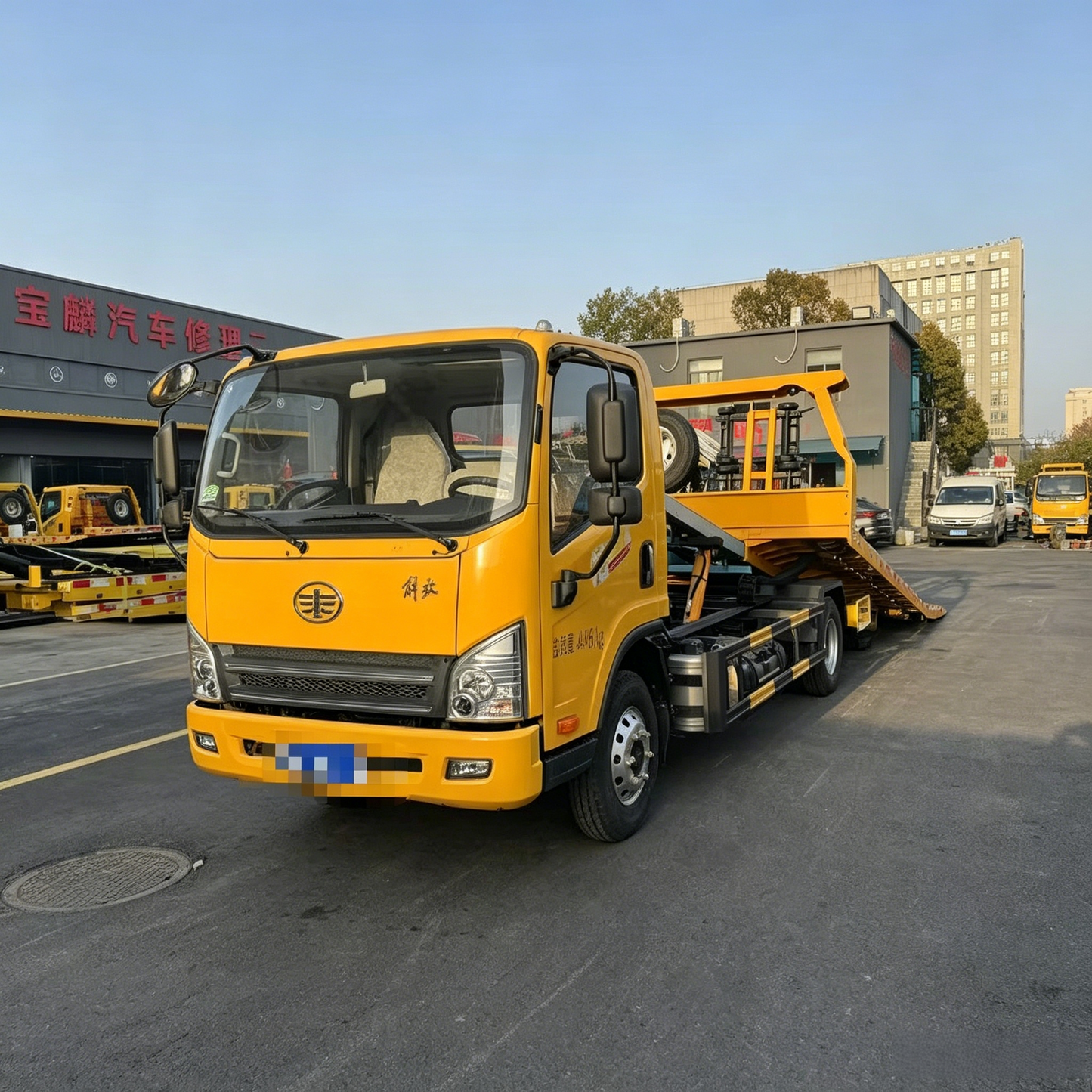 Used FAW Tiger V Flatbed Wrecker