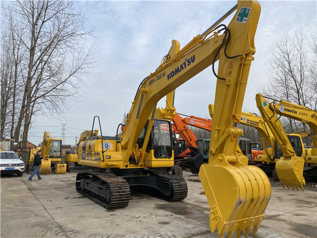 USED KOMATSU PC200-7