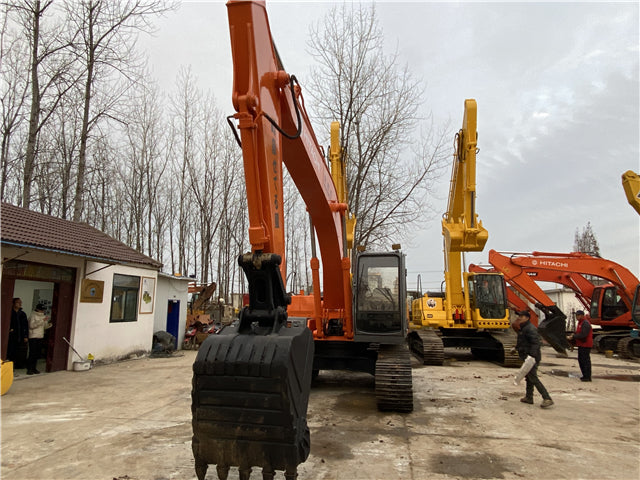 Used Hitachi EX200-5 Crawler Excavator for Sale | Hitachi EX200-5 Price detail photo 4