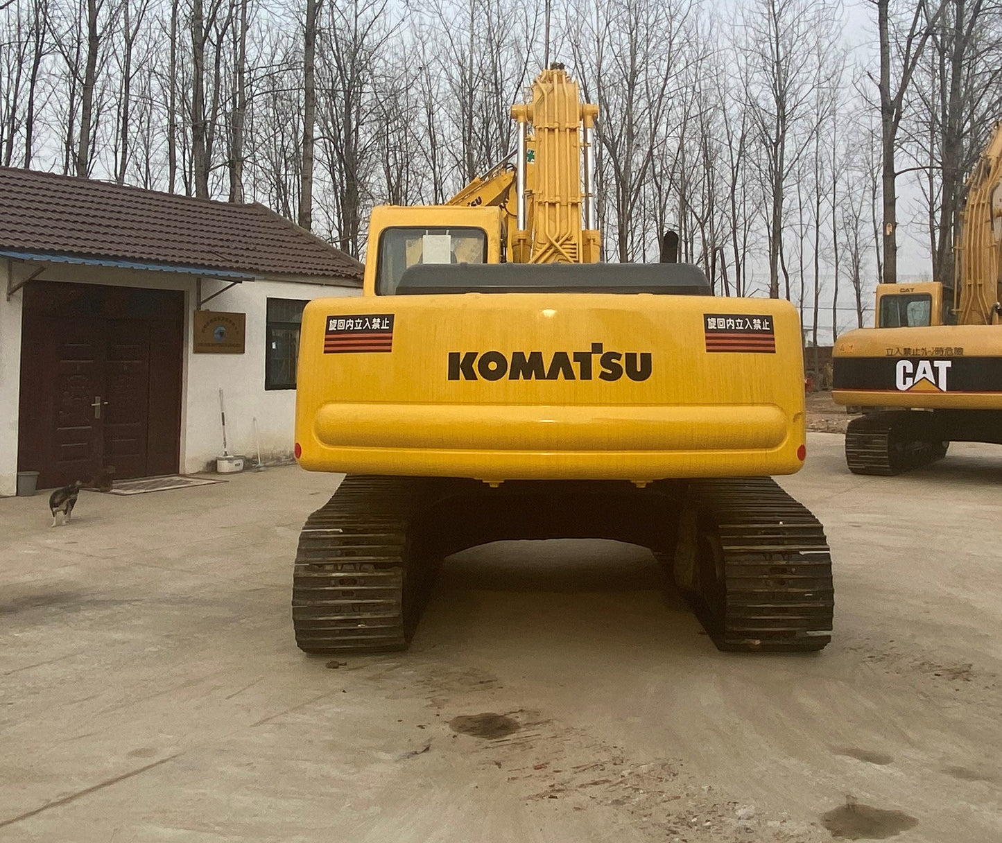 USED KOMATSU PC220-6