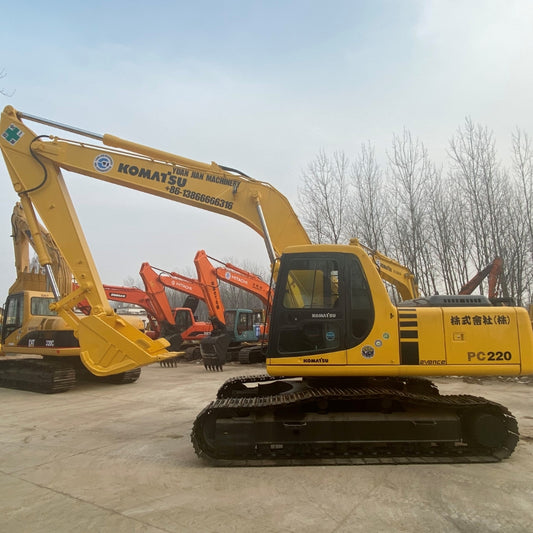 USED KOMATSU PC220-6