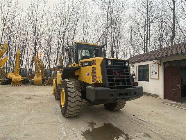 USED KOMATSU WA380-6