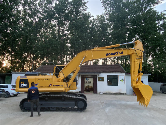 Excavadora de cadenas Komatsu PC200-10M0 usada en venta | Precio Komatsu PC200-10M0 foto de detalle 2