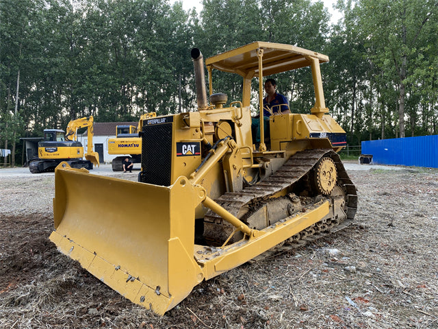 Used Caterpillar D5H Bulldozer for Sale front view