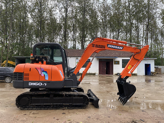 Used Doosan DH60-7 Excavator for Sale detail view