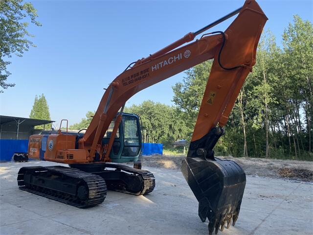 Used Hitachi EX200 Excavator for Sale detail view