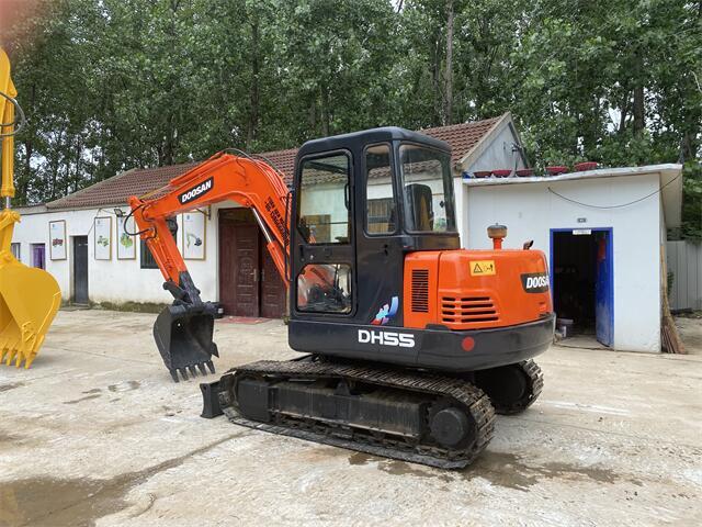 Used Doosan DH55 Excavator for Sale detail view