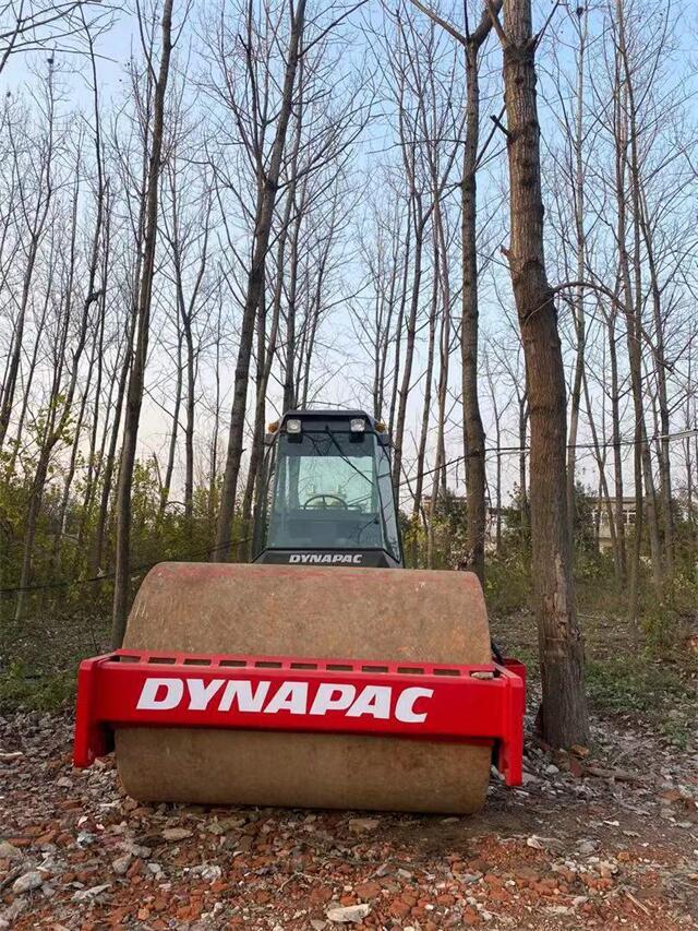 USED DYNAPAC CA301D