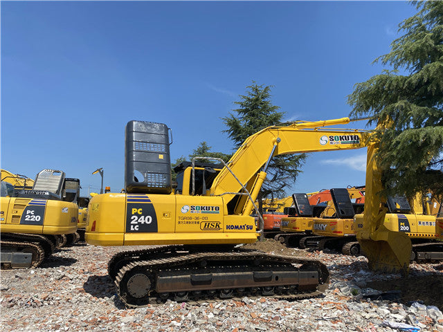 USED KOMATSU PC240lc-8