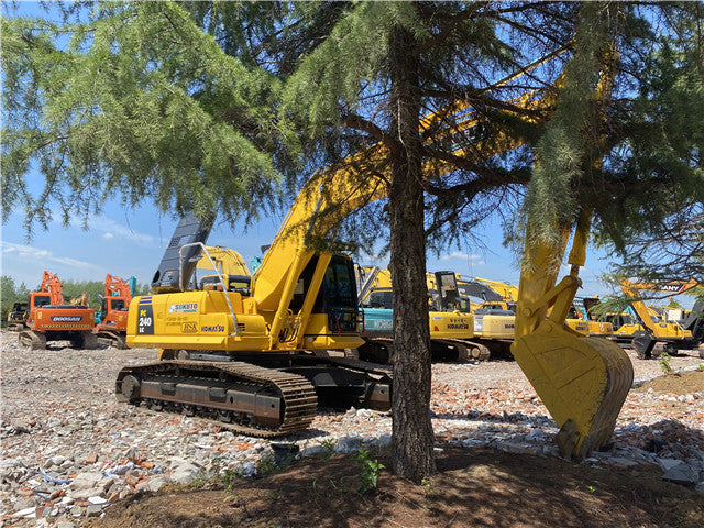 USED KOMATSU PC240lc-8