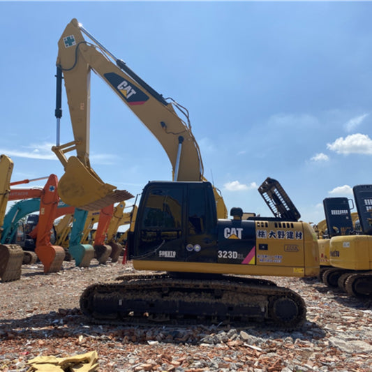 USED CAT 323D2L