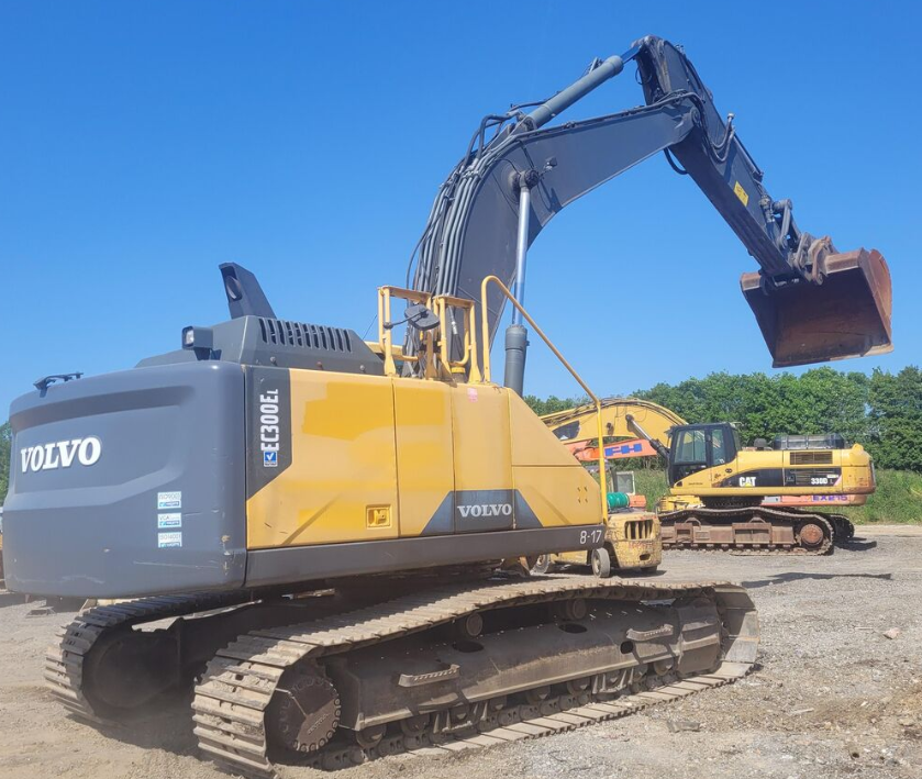 USED VOLVO EC300EL