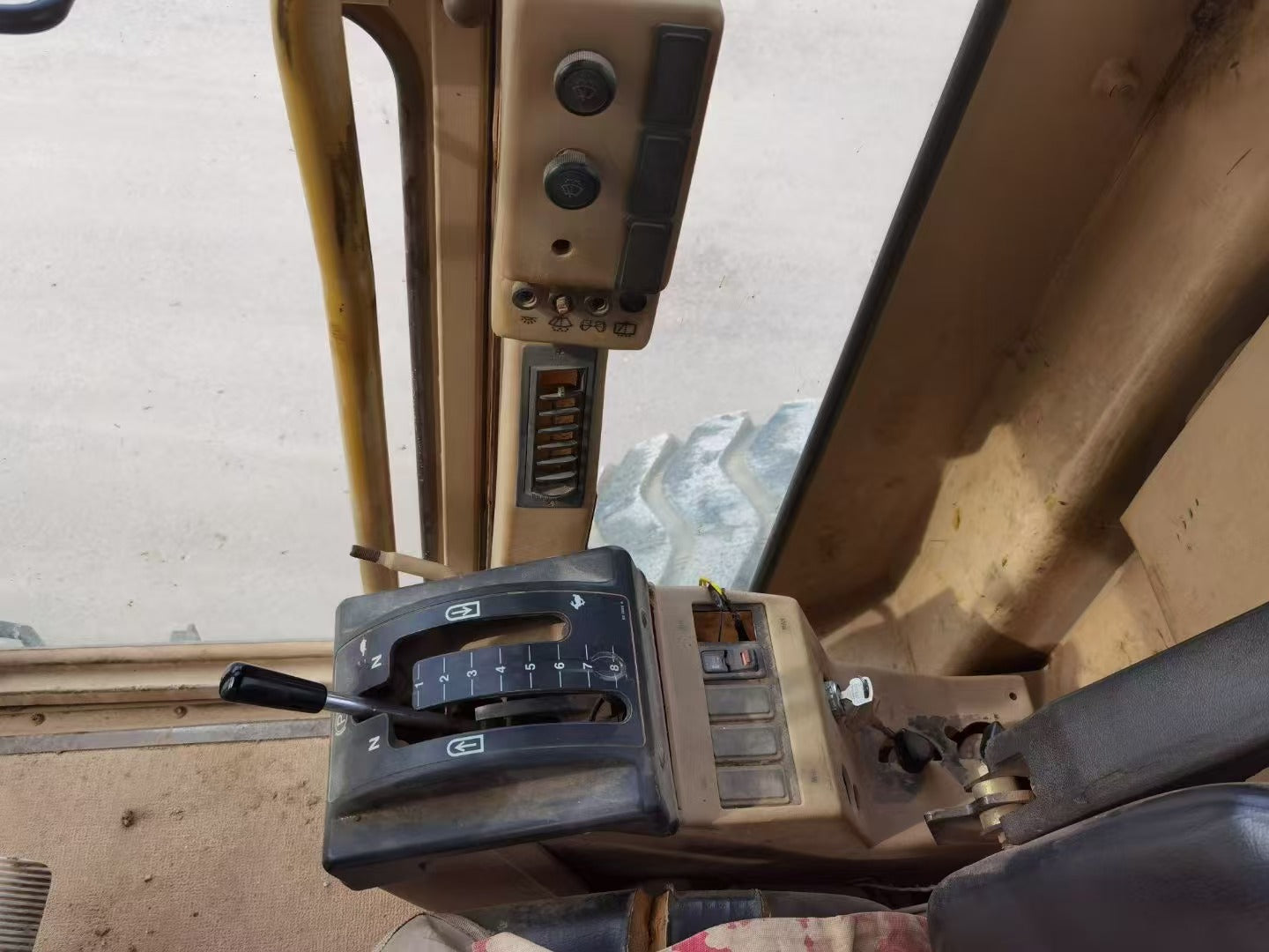 Used Caterpillar 160H Motor Grader for Sale detail view