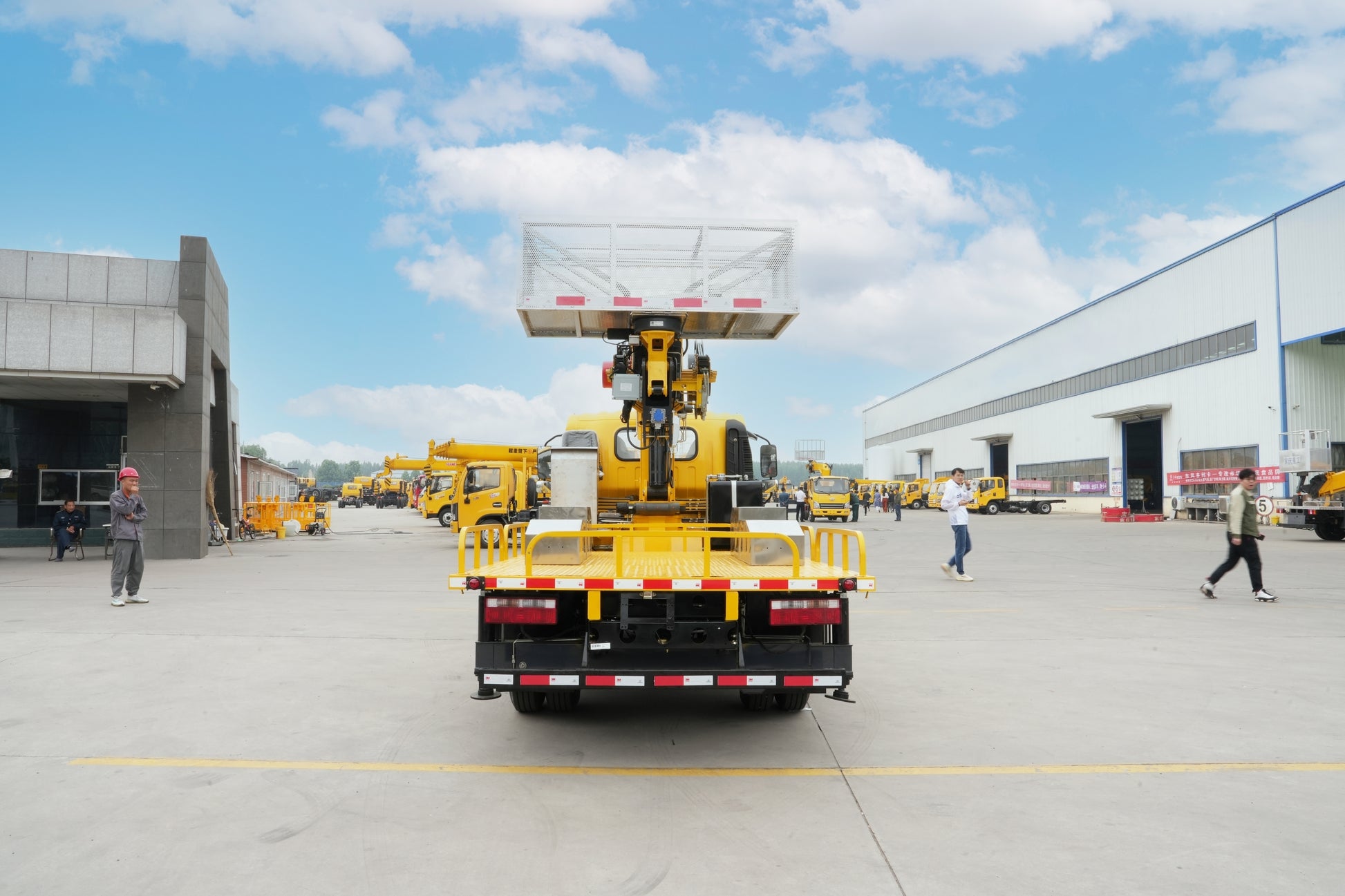 Used FAW 21M TELESCOPIC BOOM Aerial Work Platform Truck for Sale detail view