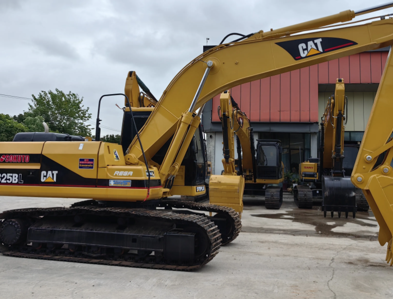 Used Caterpillar 325BL Excavator for Sale detail view