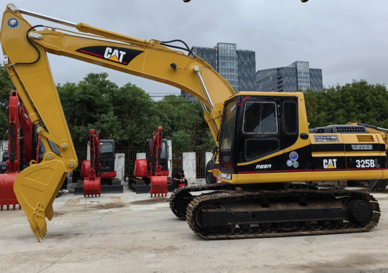 Used Caterpillar 325BL Excavator for Sale detail view