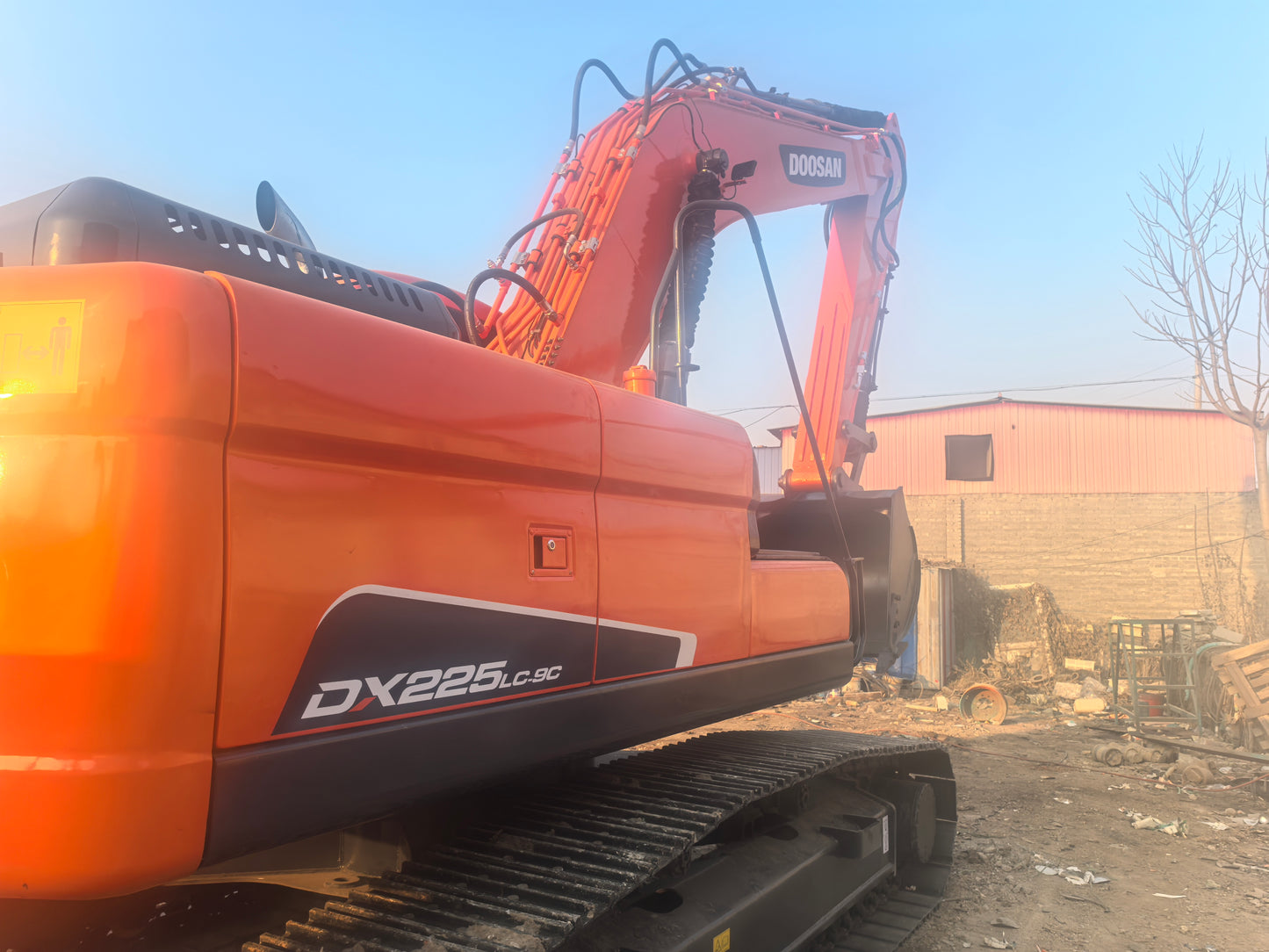 USED DOOSAN DX225LC-9C