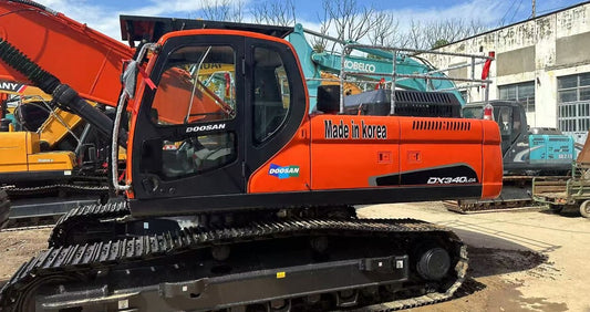 Used DOOSAN DX340LCA Crawler Excavator for Sale - real inventory photo 2