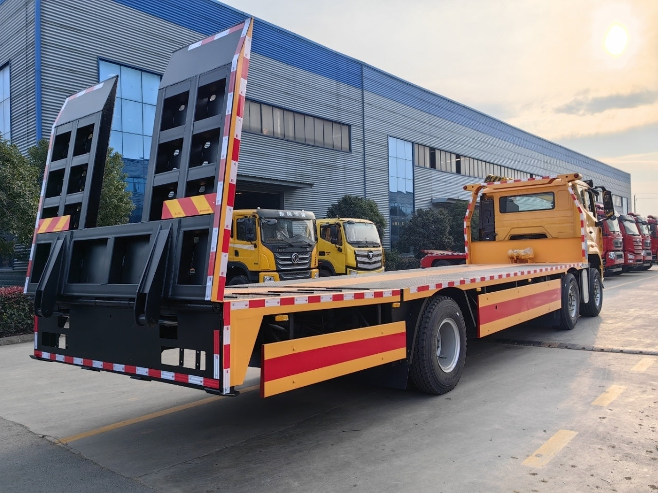 Used Sinotruk 350HP Heavy Wrecker Truck for Sale front view