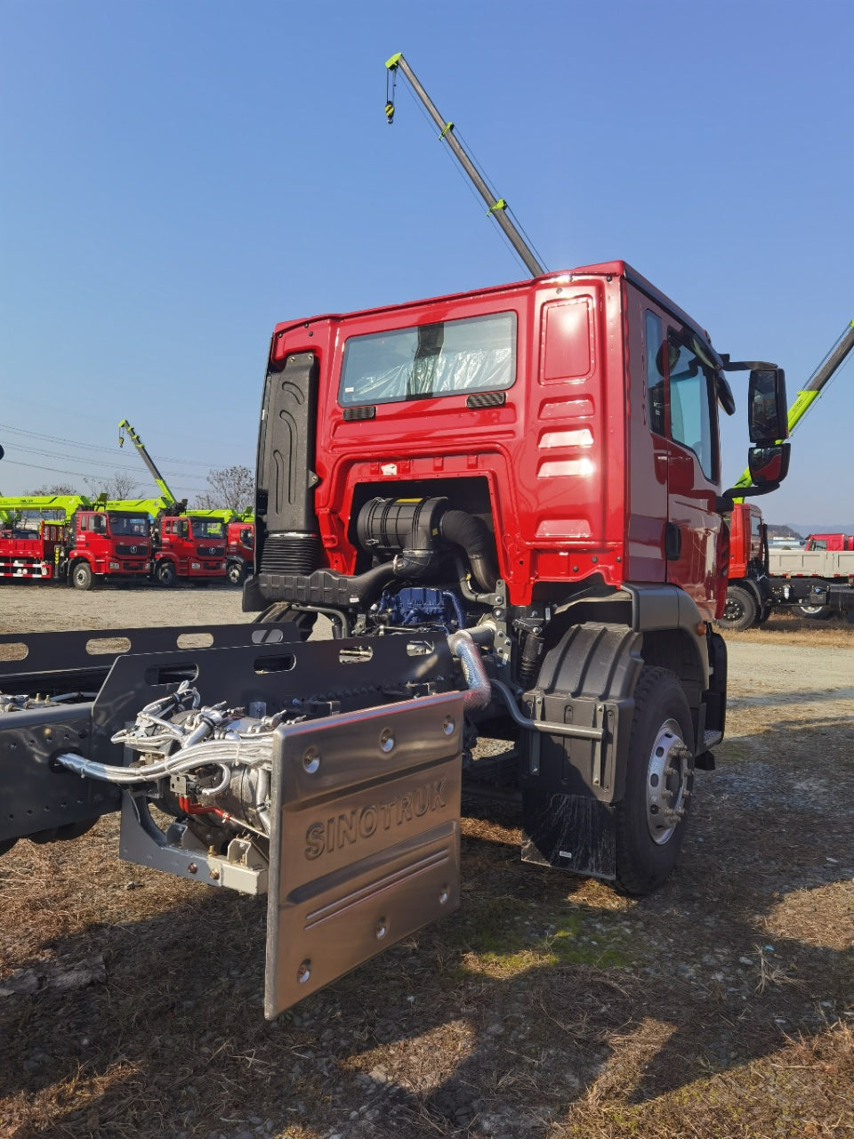Used Sinotruk 320HP Truck-Mounted Crane for Sale detail view