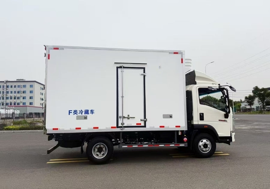 Used Sinotruk HOWO HANJANG 4.2M Refrigerated Truck for Sale | Sinotruk HOWO HANJANG 4.2M Price detail photo 4