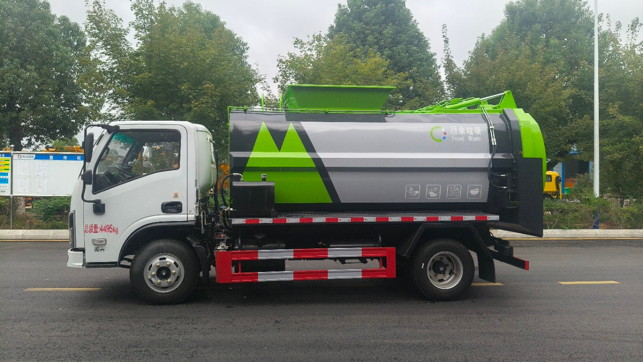 Used Dongfeng HUASHEN 6M³ Food Waste Truck for Sale detail view