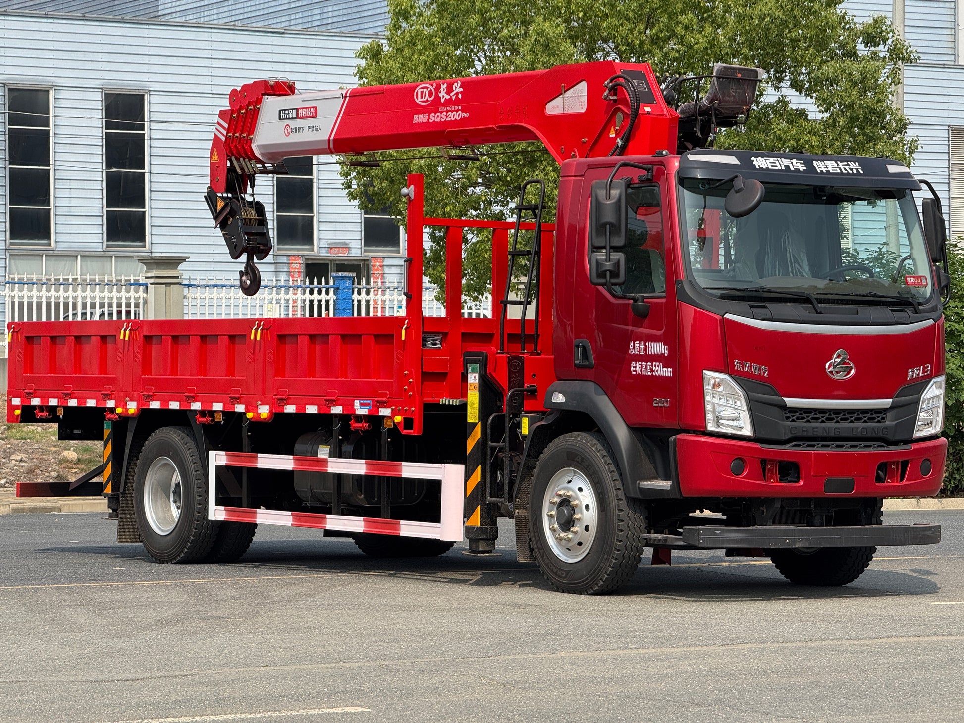 Used Dongfeng 220HP Truck-Mounted Crane for Sale - Updated Model detail view