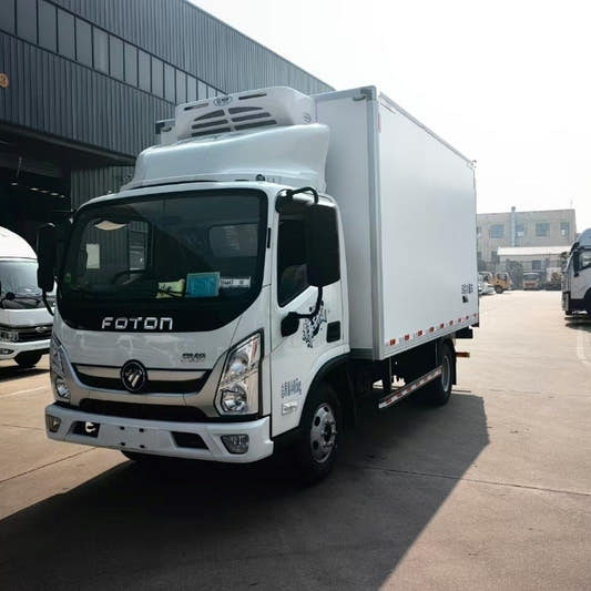 Used Foton 18M³ B‑CLASS Refrigerated Truck for Sale side view