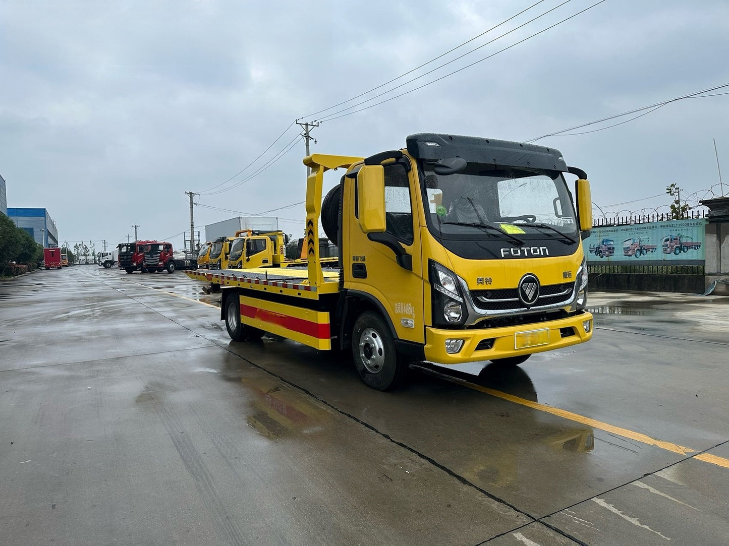 Used Foton 160HP Road Wrecker Truck for Sale - Updated Model front view