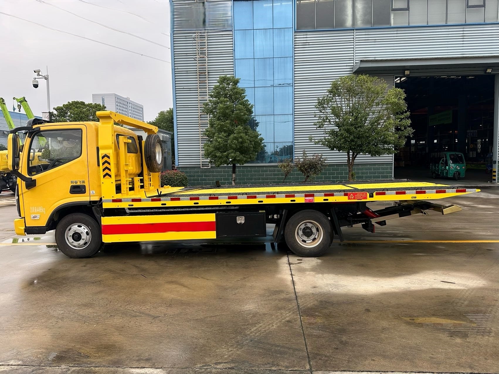 Used Foton 160HP Road Wrecker Truck for Sale - Updated Model detail view