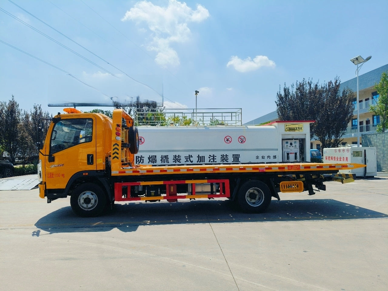 Used Foton 160HP Road Wrecker Truck for Sale - Updated Model detail view