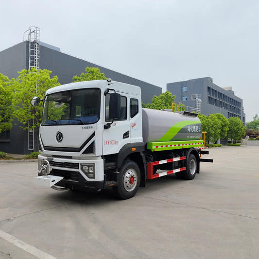 Used Dongfeng 170HP Water Sprinkler Truck for Sale - Updated Model side view